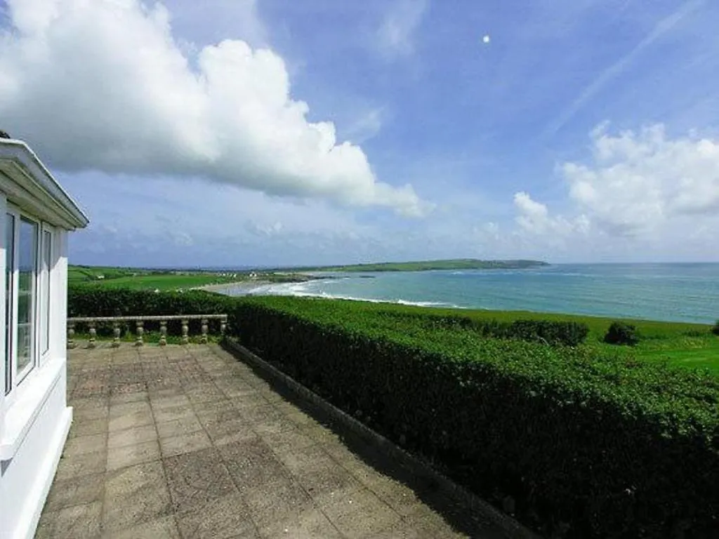Blue Horizon B&B Laherne Hill Bed & Breakfast